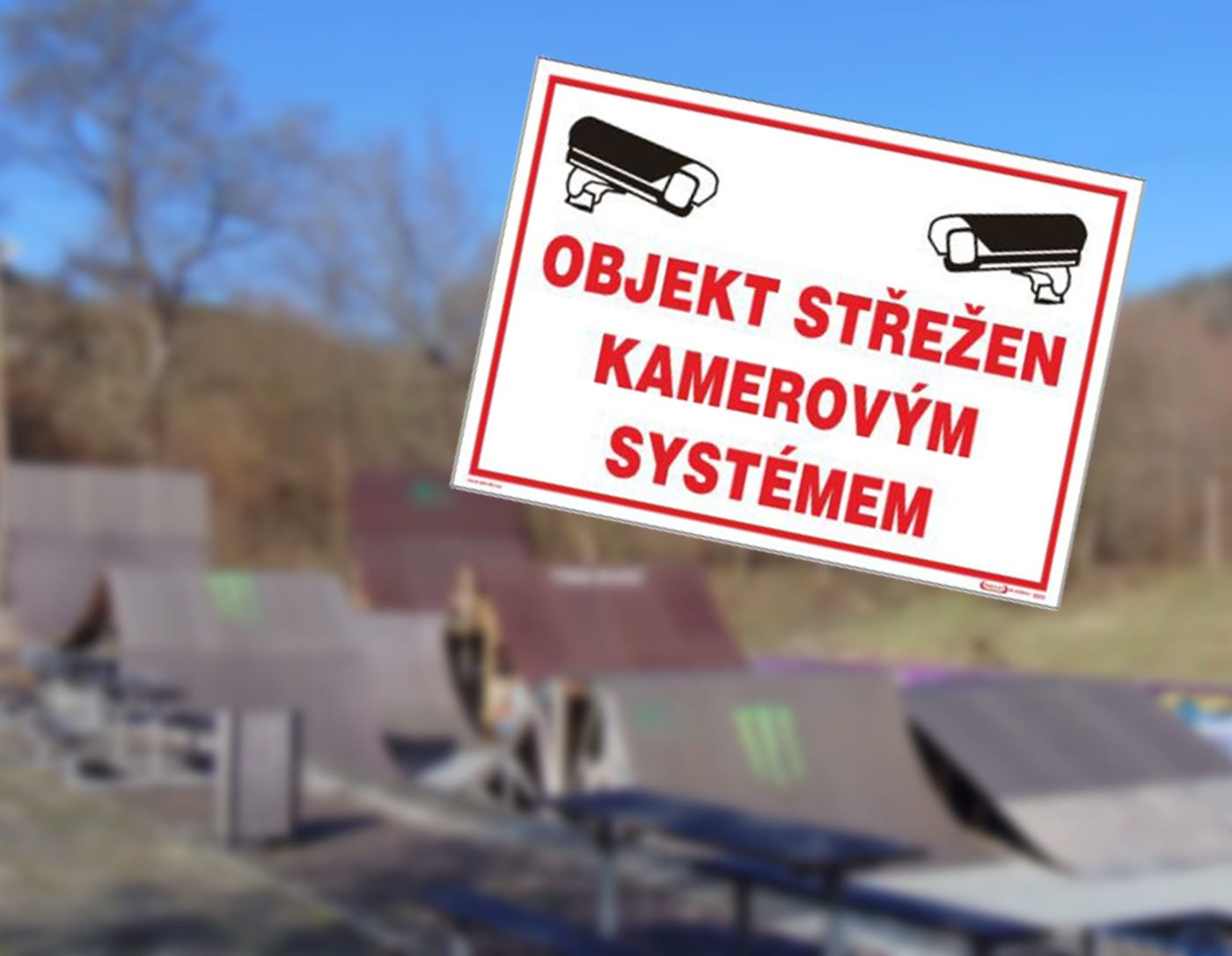 OBJEKT JE STREZEN